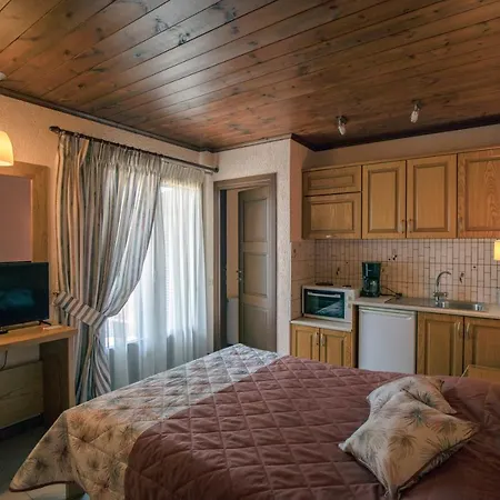 Asimina Guesthouse, Eptalofos Parnassos Guest house 3*