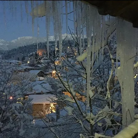 Asimina Guesthouse, Parnassos Πανσιόν 4*